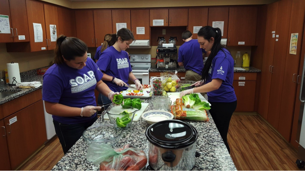 WSU students volunteer to prepare meals at the Ronals McDonald House in Rochester, MN