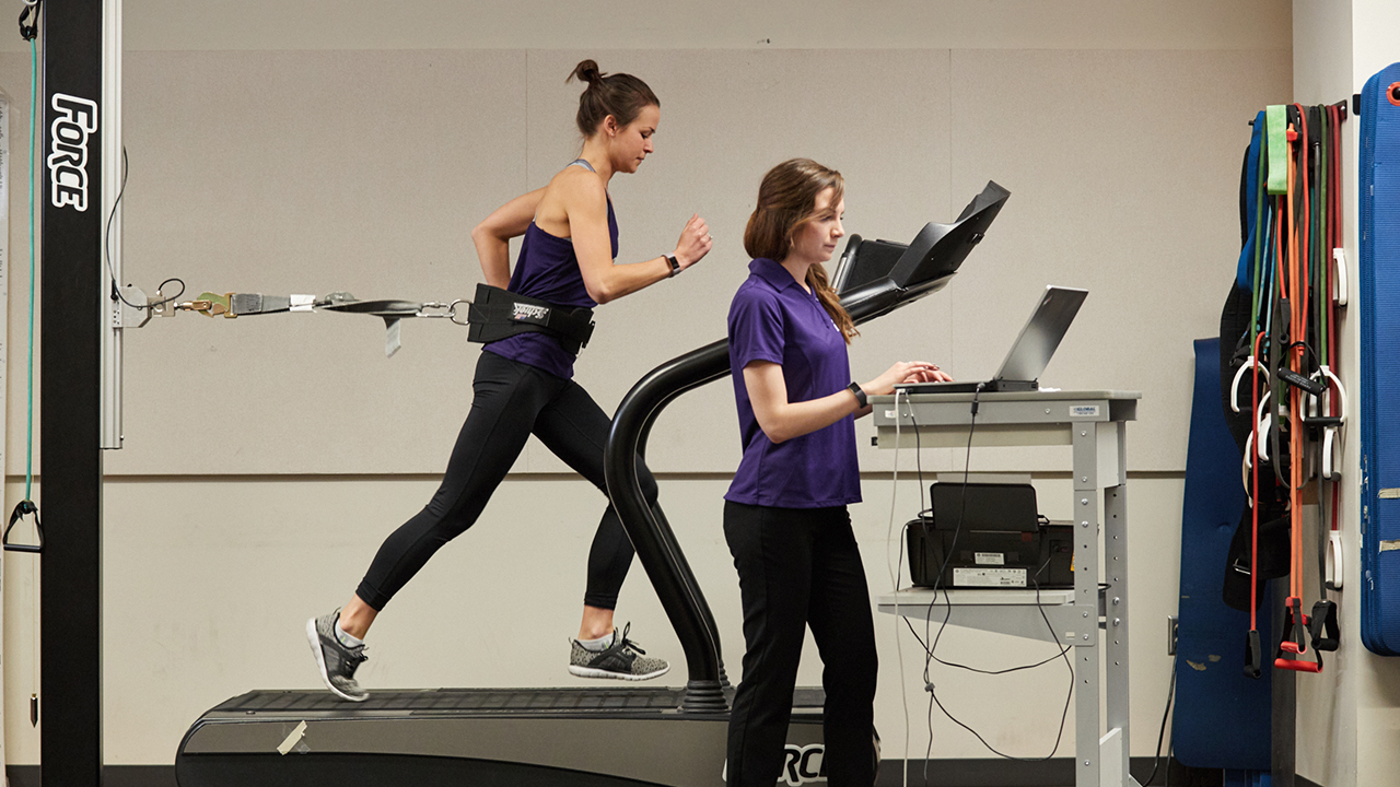 HERS-Lab-Running-Students-1280