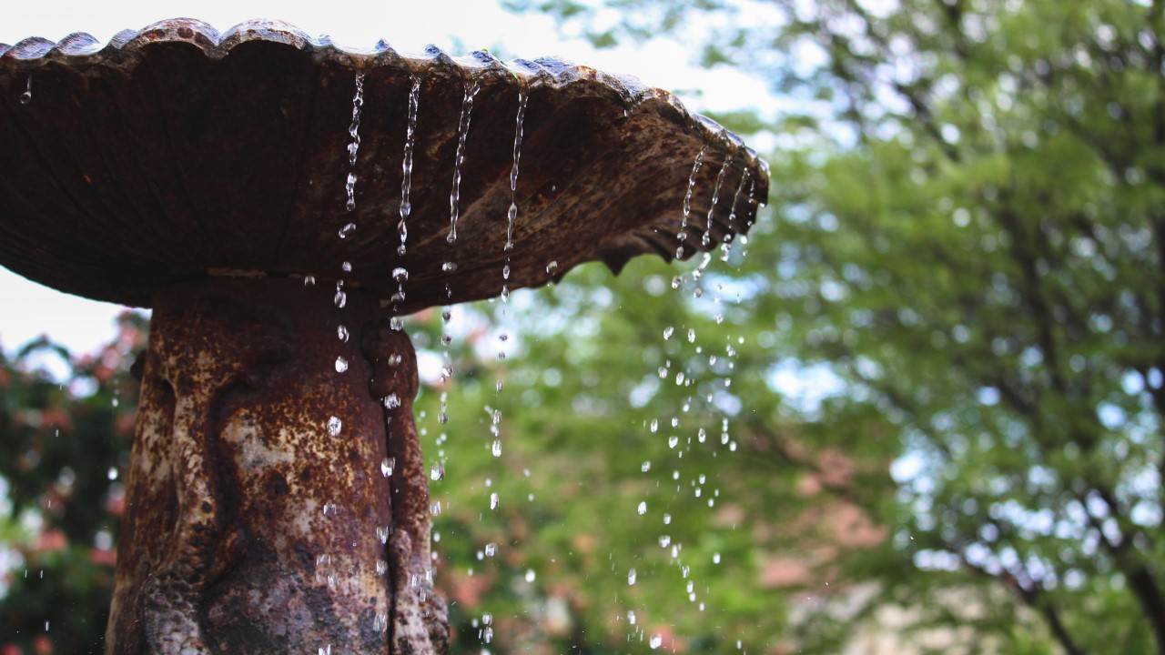 Outdoor_Fountain1280