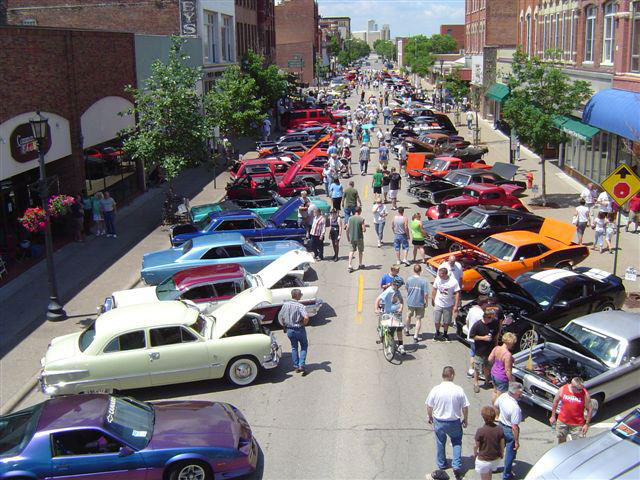 Car show in downtown Winona during steamboat days