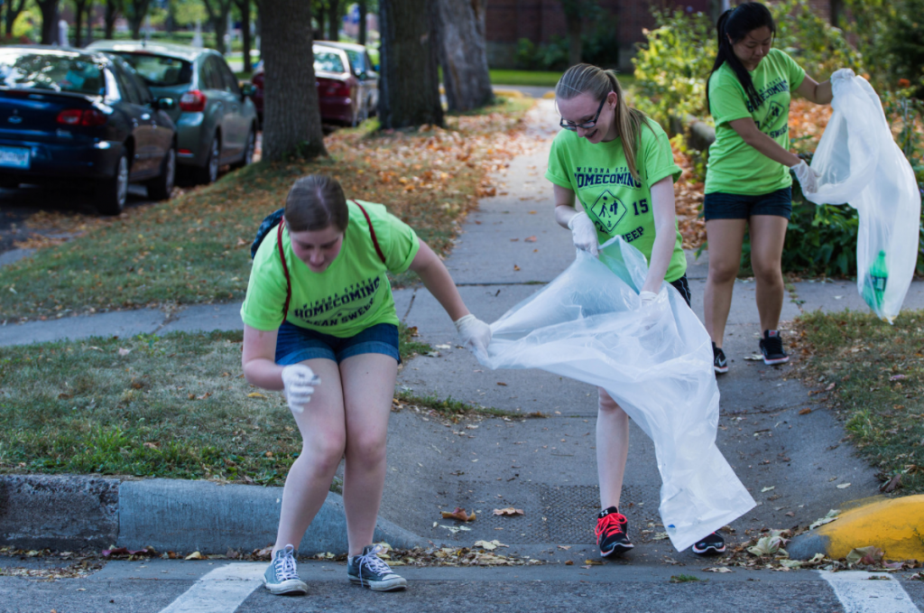 Students picking up trash at the 2016 Clean Sweep.