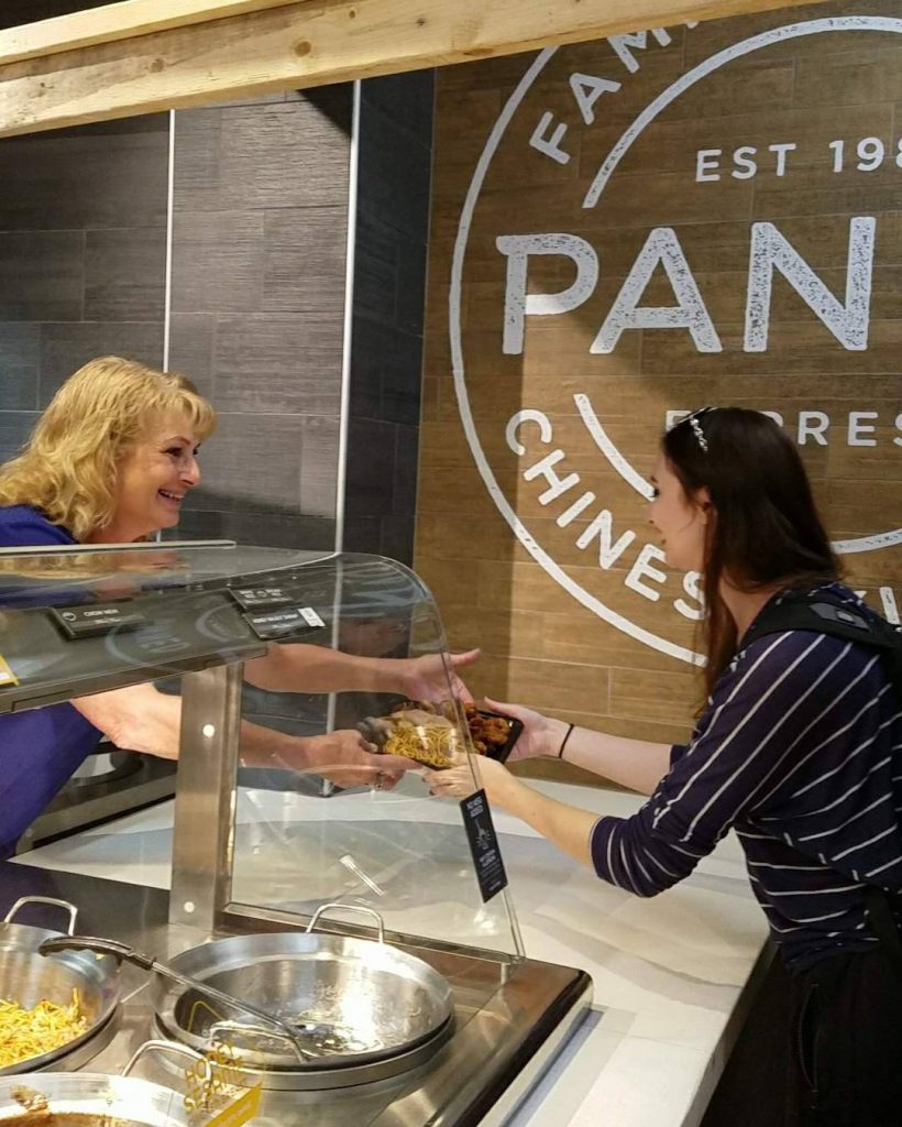 A WSU ordering food from the new Panda Express on campus.