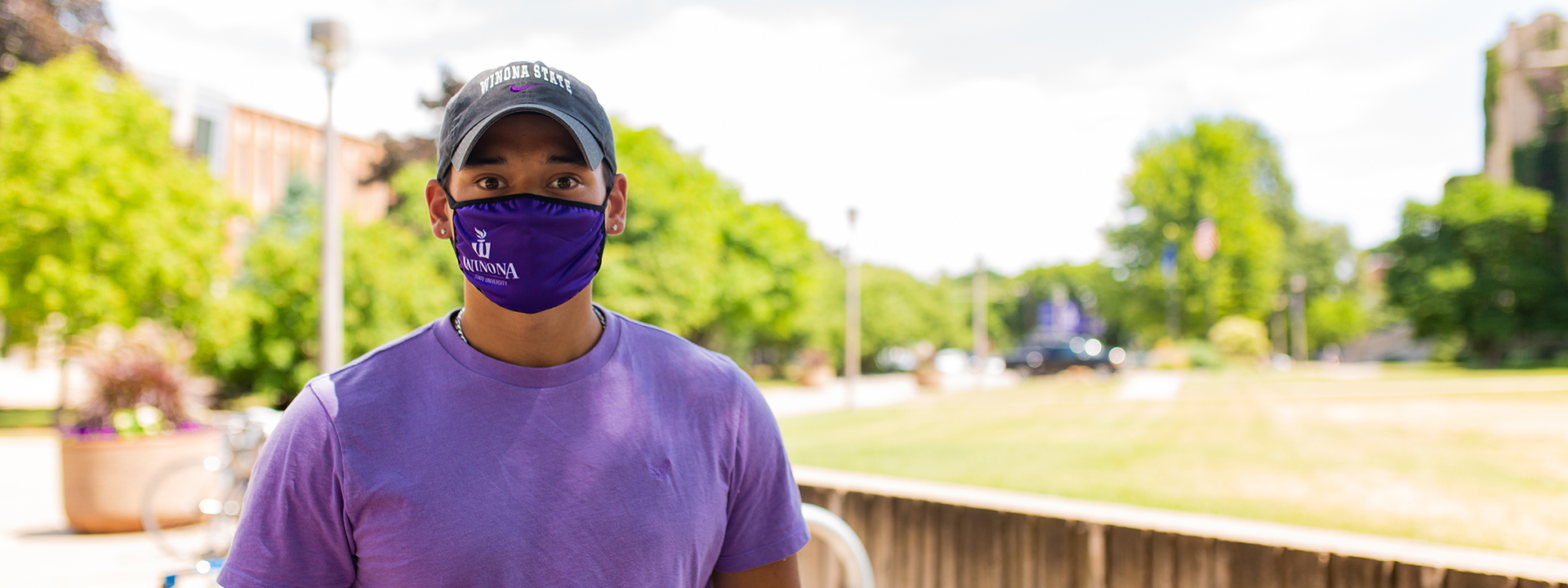 WSU-Student-Mask-Phelps-Lawn-1920